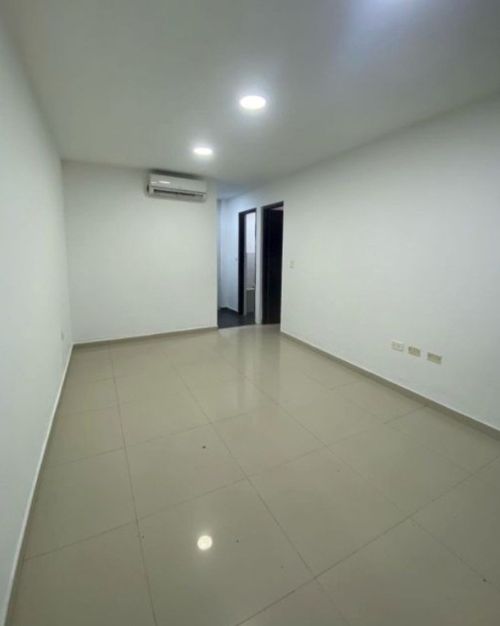 Bodega en arriendo en Las Malvinas, Barranquilla, 820 m² · foto 7 de 17