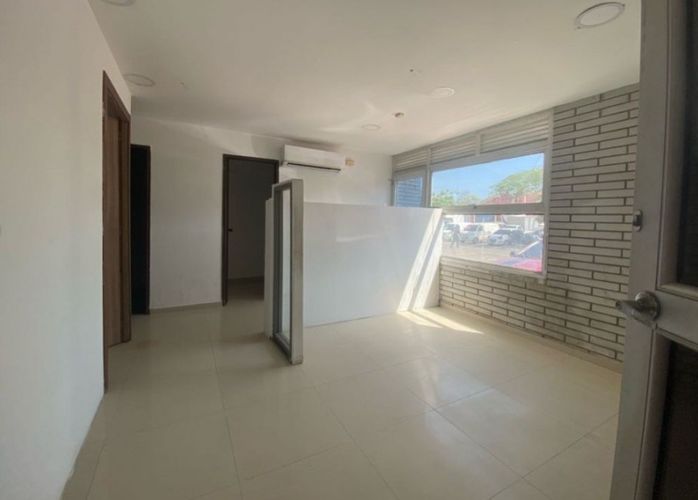 Bodega en arriendo en Las Malvinas, Barranquilla, 820 m² · foto 4 de 17
