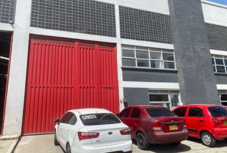 Bodega en arriendo en Las Malvinas, Barranquilla, 820 m² · foto 16 de 17