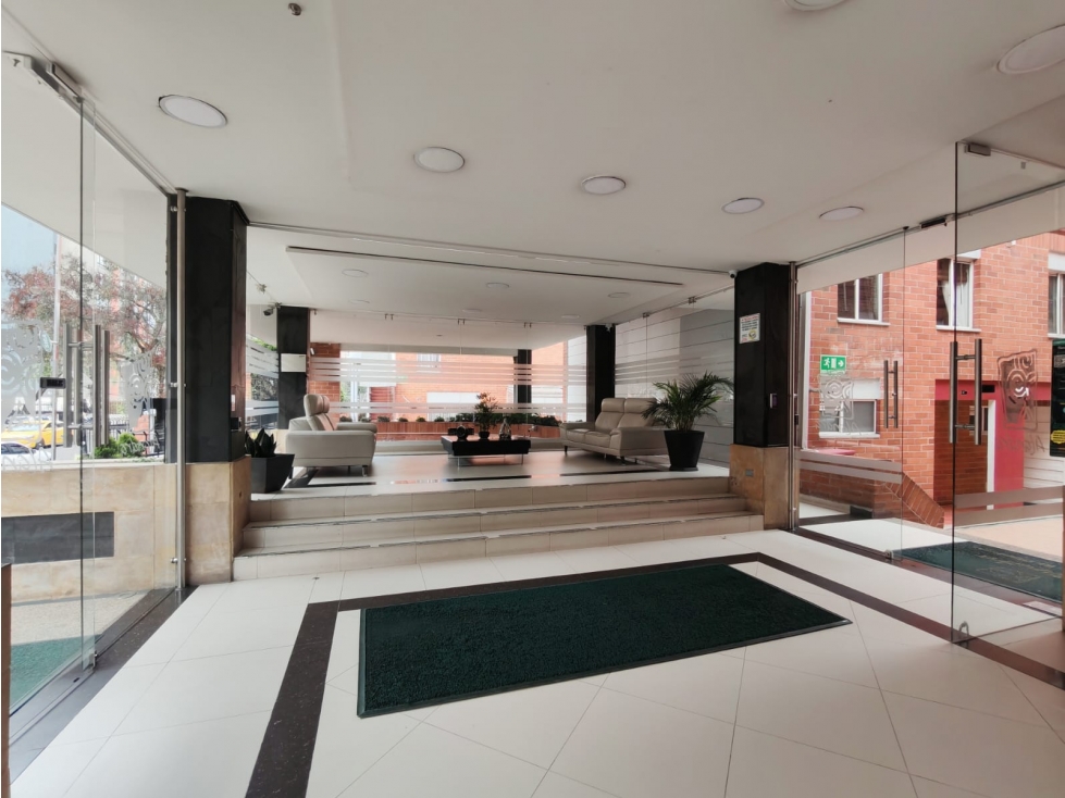 Casa en venta en Ciudad Alsacia, Bogotá · foto 2 de 24