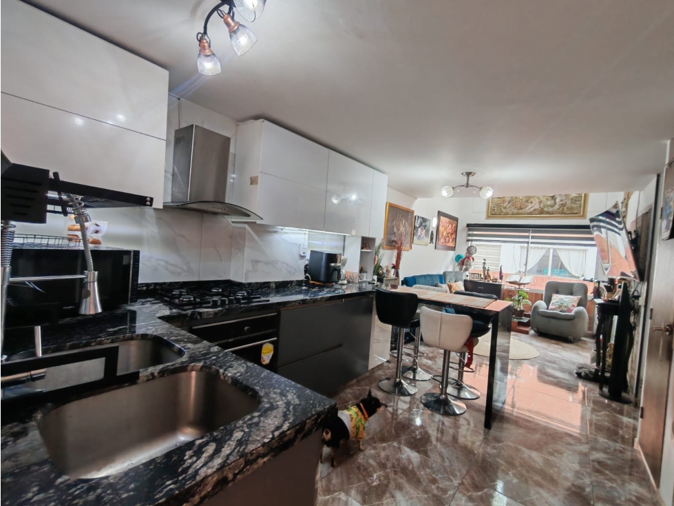Casa en venta en Ciudad Alsacia, Bogotá · foto 5 de 24