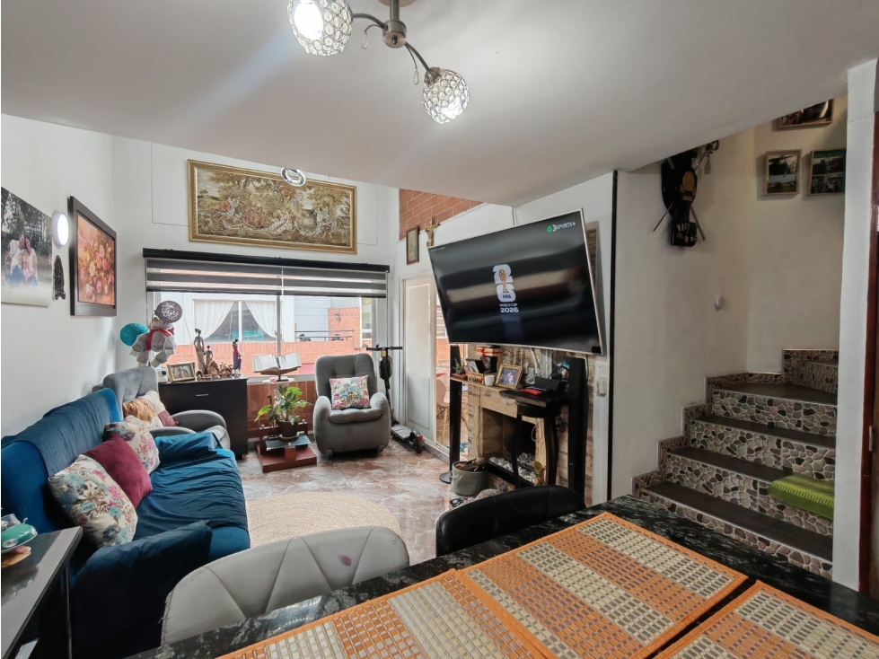 Casa en venta en Ciudad Alsacia, Bogotá · foto 13 de 24