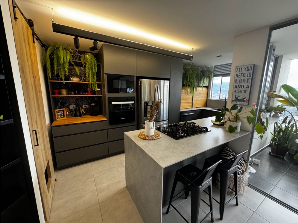 Apartamento en venta en Cumbres, Envigado · foto 3 de 22