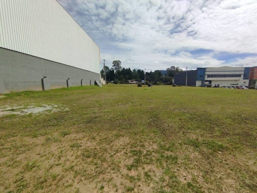 Lote en arriendo en San Lorenzo, Guarne, 2345 m² · foto 3 de 7