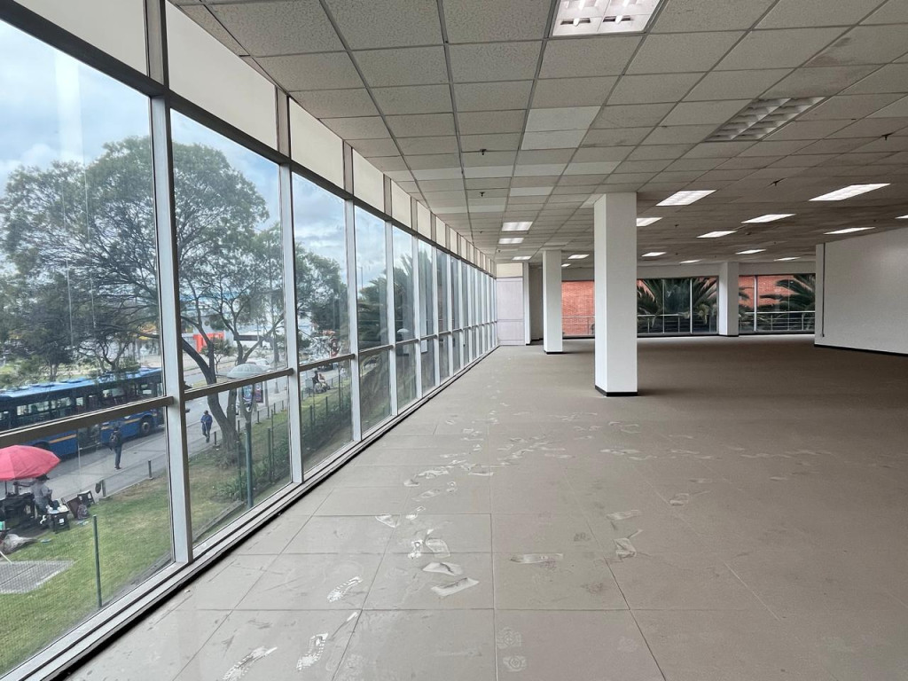 Office for rent in Fontibon, Bogotá