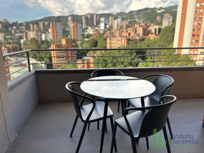 Apartamento en arriendo en Provenza, Medellín · foto 5 de 10