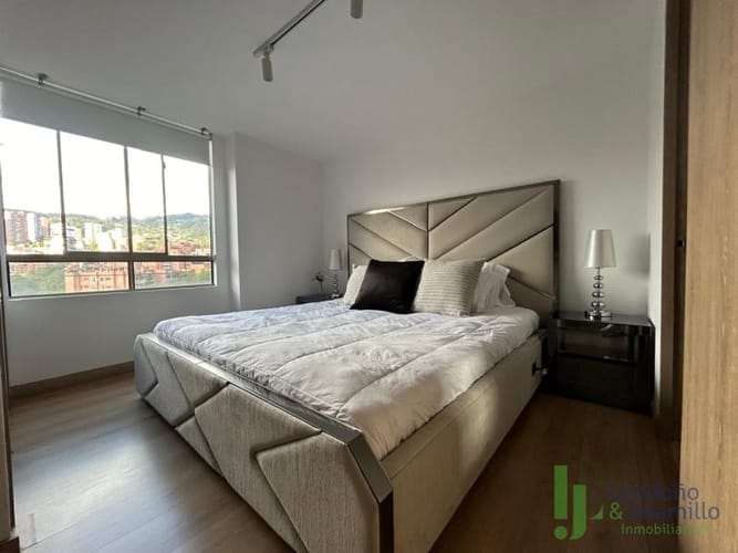 Apartamento en arriendo en Provenza, Medellín · foto 8 de 10