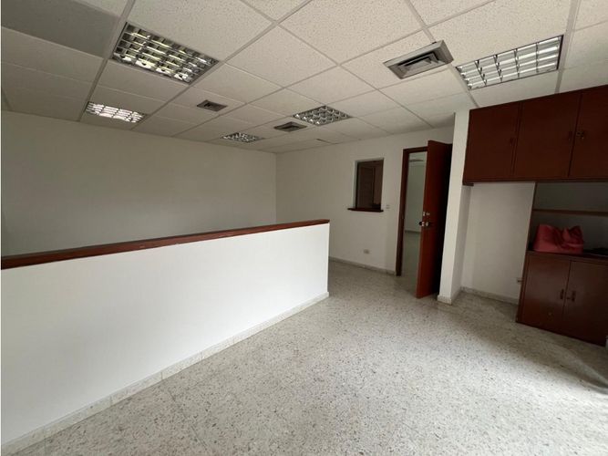 Oficina en venta en San Pedro, Cali, 60 m² · foto 6 de 24