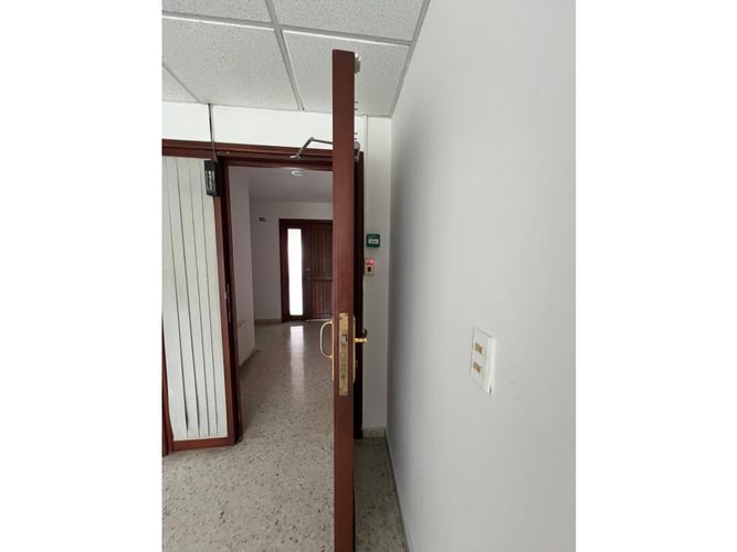 Oficina en arriendo en San Pedro, Cali, 60 m² · foto 3 de 24