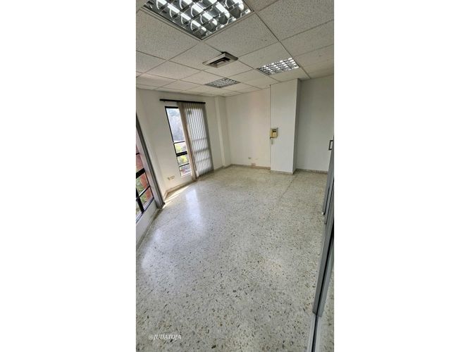 Oficina en arriendo en San Pedro, Cali, 60 m² · foto 13 de 24