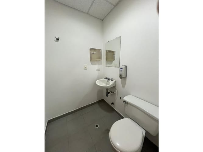 Oficina en arriendo en San Pedro, Cali, 60 m² · foto 19 de 24