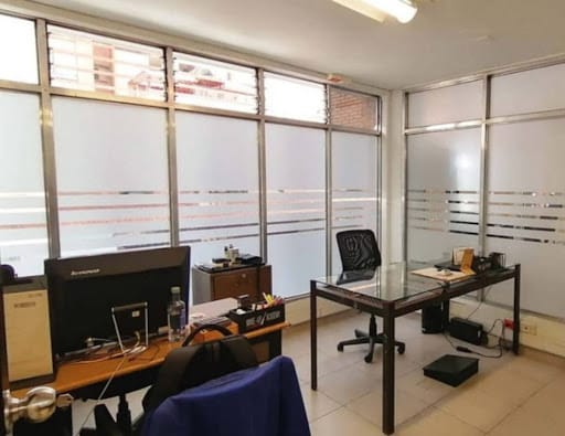 Oficina en arriendo en Estacion Villa, Medellín, 1000 m² · foto 5 de 6