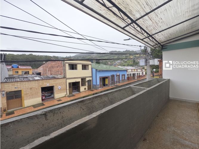 Casa de 5 alcobas en venta en Centro, Sopó, 253 m² · foto 14 de 14