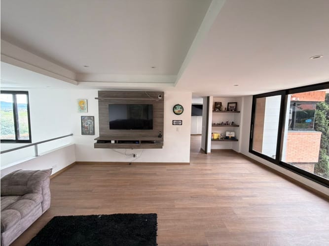 Casa de 3 alcobas en venta en El Abra, Cota, 270 m² · foto 7 de 16