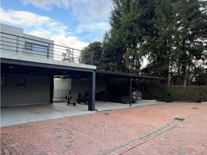 Casa de 3 alcobas en venta en El Abra, Cota, 270 m² · foto 13 de 16