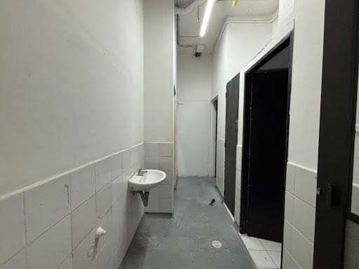 Local en arriendo en Simesa, Medellín, 625 m² · foto 20 de 24