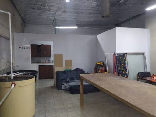 Bodega en arriendo en Rosales, Medellín, 400 m² · foto 2 de 10