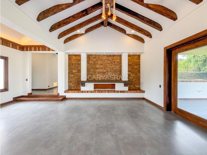 Casa de 4 alcobas en venta en So�Adora, El Carmen de Viboral, 650 m² · foto 16 de 24