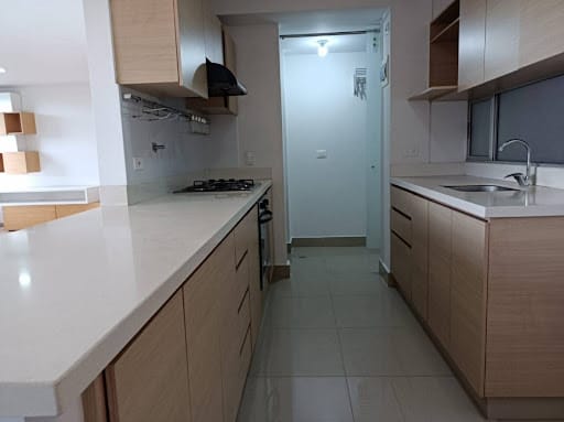 Apartamento de 2 alcobas en arriendo en Santa Maria De Los Angeles, Medellín, 106 m² · foto 6 de 19