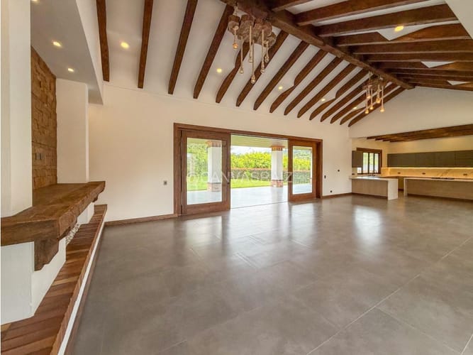 Casa de 4 alcobas en venta en So�Adora, El Carmen de Viboral, 650 m² · foto 20 de 24