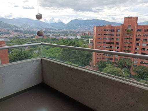 Apartamento de 2 alcobas en arriendo en Santa Maria De Los Angeles, Medellín, 106 m² · foto 17 de 19