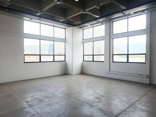 Local en arriendo en Perpetuo Socorro, Medellín, 1000 m² · foto 6 de 16