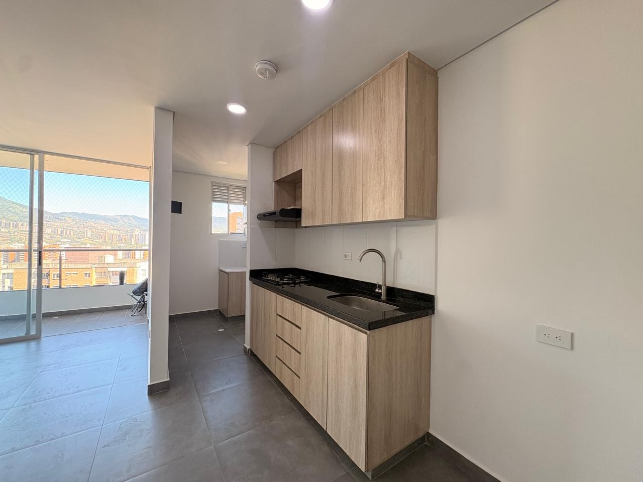 Apartamento en arriendo en Vereda La Doctora, Sabaneta · foto 2 de 13