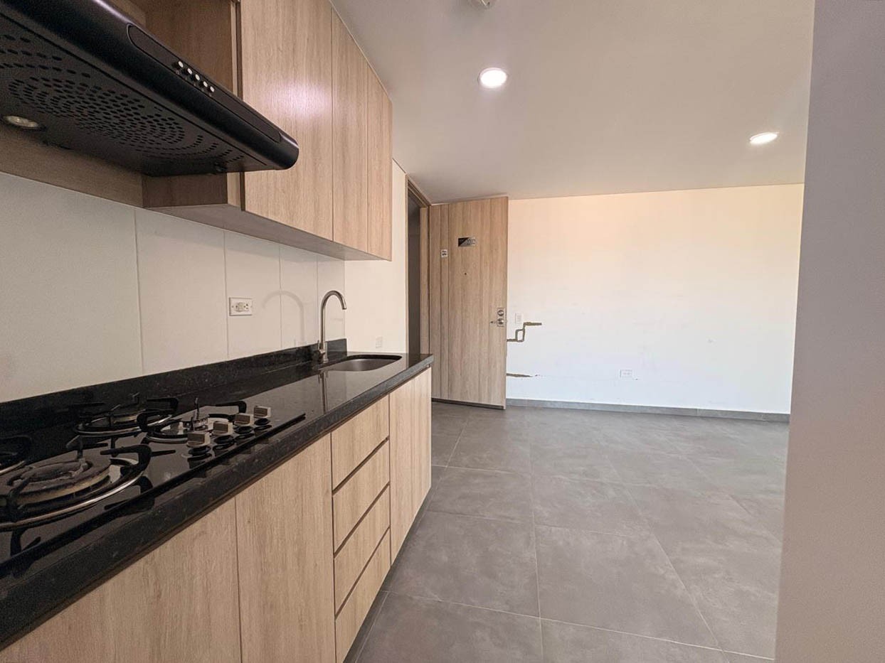 Apartamento en arriendo en Vereda La Doctora, Sabaneta · foto 3 de 13