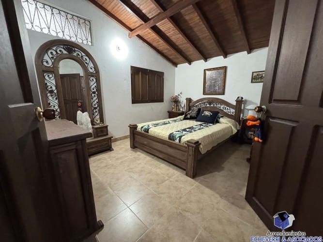 Lote en venta en Centro, Rionegro, 48950 m² · foto 11 de 20