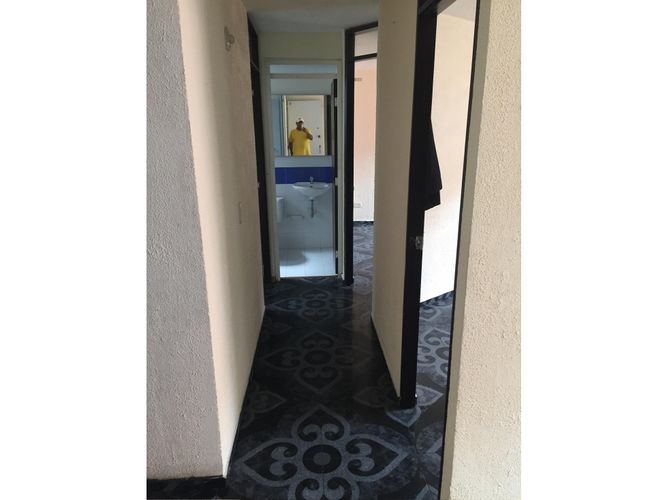 Apartamento de 3 alcobas en venta en Uaecd 007, Soacha, 45 m² · foto 5 de 7