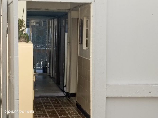Casa de 4 alcobas en venta en Claret, Bogotá, 380 m² · foto 3 de 24