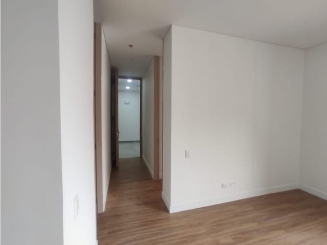 Apartaestudio en venta en Santa Barbara Oriental, Bogotá, 56 m² · foto 6 de 24