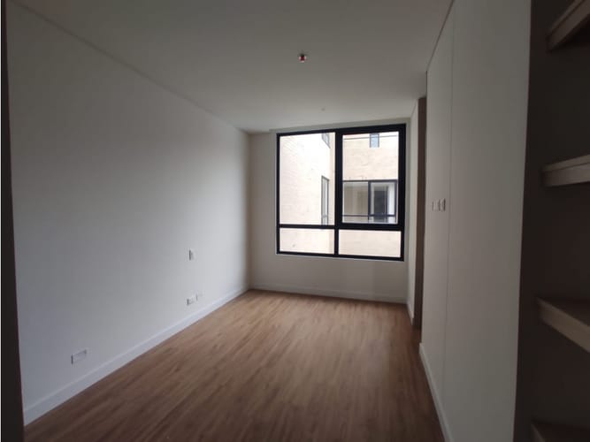Apartaestudio en venta en Santa Barbara Oriental, Bogotá, 56 m² · foto 11 de 24
