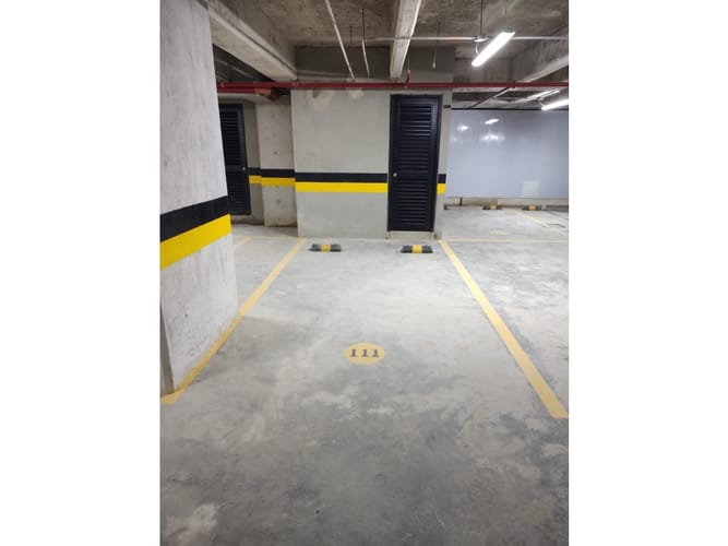 Apartaestudio en venta en Santa Barbara Oriental, Bogotá, 56 m² · foto 16 de 24