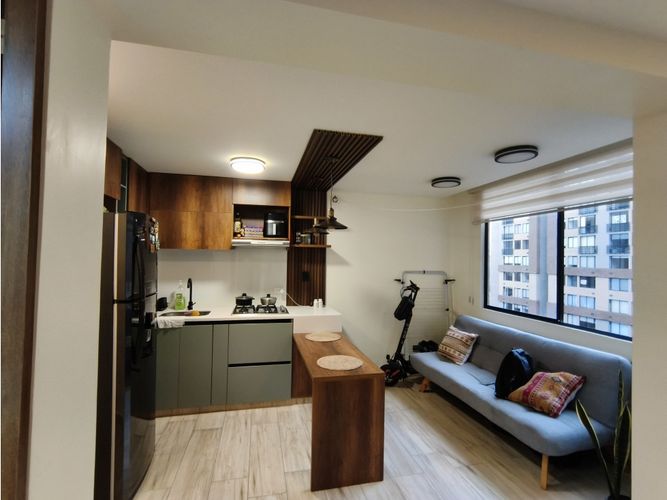 Apartaestudio en venta en Fontibon, Bogotá, 42 m² · foto 2 de 8