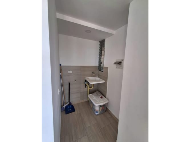 Apartamento de 2 alcobas en arriendo en Las Palmas, Ricaurte, 53 m² · foto 4 de 24