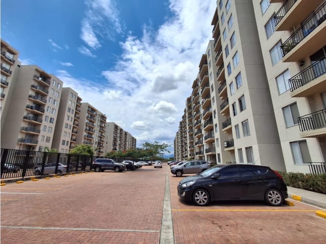 Apartamento de 2 alcobas en arriendo en Las Palmas, Ricaurte, 53 m² · foto 18 de 24