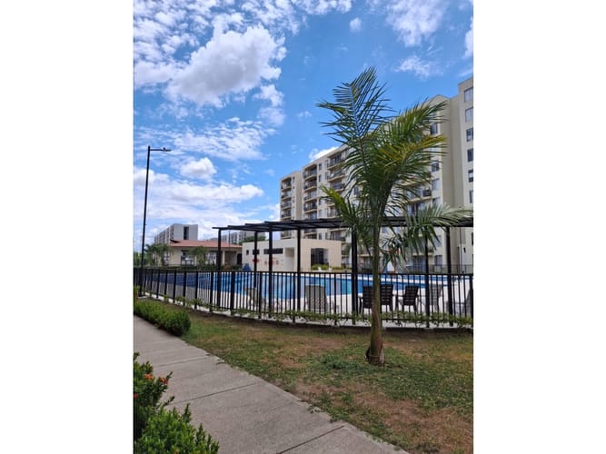 Apartamento de 2 alcobas en arriendo en Las Palmas, Ricaurte, 53 m² · foto 20 de 24