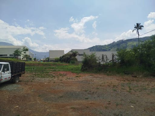 Lote en arriendo en La Veta, Copacabana, 10000 m² · foto 9 de 12