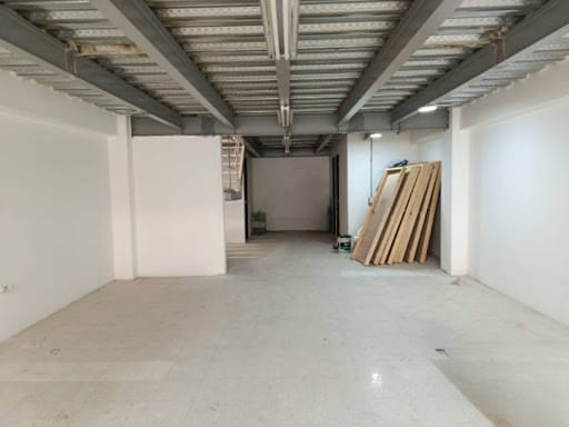 Local en arriendo en La Esmeralda, Envigado, 340 m² · foto 7 de 14