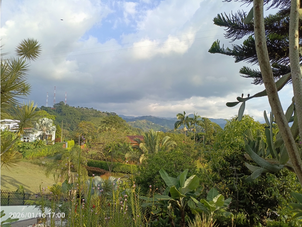 Casa en venta en El Campin, Manizales · foto 3 de 24