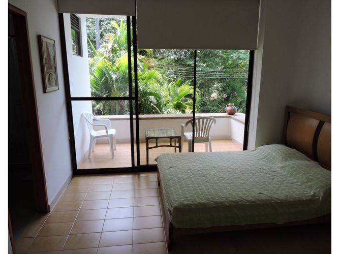 Casa de 3 alcobas en venta en Guabinal Plan, Girardot, 377 m² · foto 21 de 24
