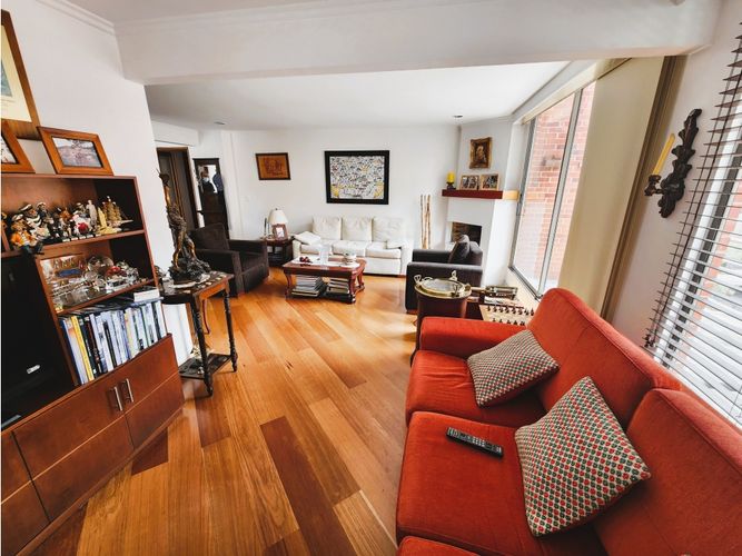 Apartamento de 3 alcobas en venta en Chico, Bogotá, 148 m² · foto 8 de 24