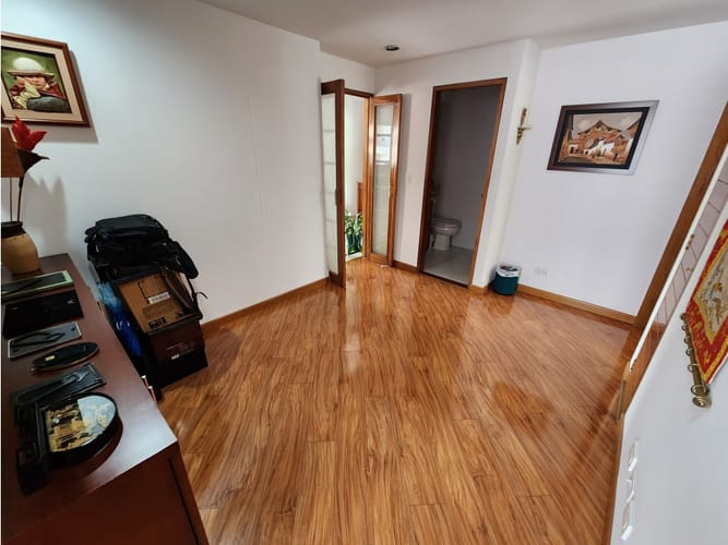 Apartamento de 3 alcobas en venta en Chico, Bogotá, 148 m² · foto 12 de 24