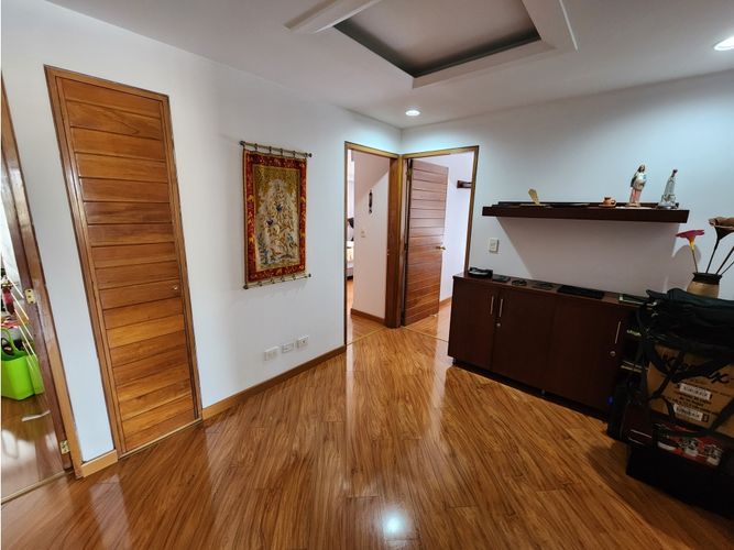 Apartamento de 3 alcobas en venta en Chico, Bogotá, 148 m² · foto 14 de 24