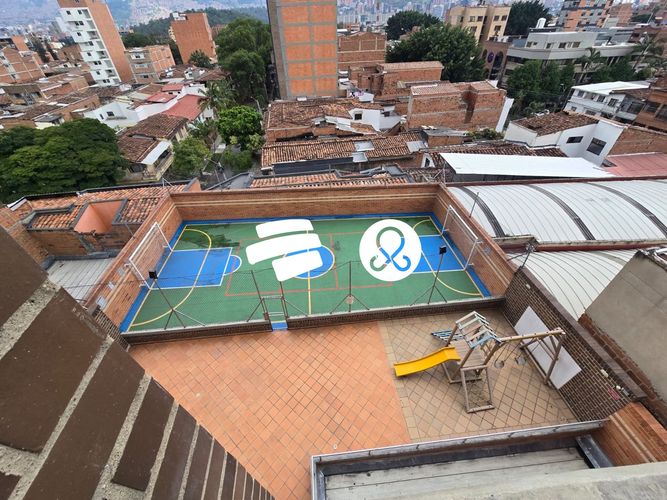 Apartamento de 3 alcobas en venta en Laureles, Medellín, 78 m² · foto 5 de 13
