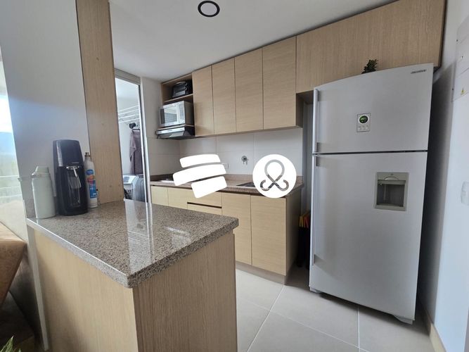 Apartamento de 3 alcobas en venta en Laureles, Medellín, 78 m² · foto 6 de 13