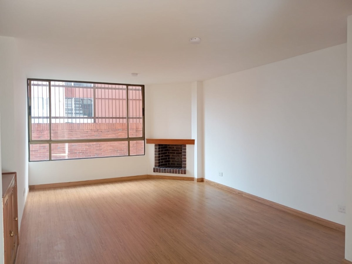 Apartamento en venta en Cedro Golf, Bogotá · foto 3 de 15