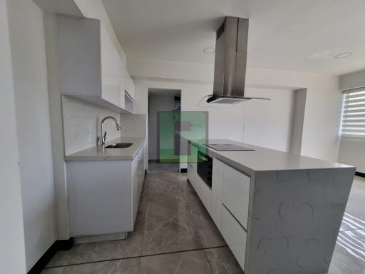 Apartamento de 3 alcobas en venta en Niquia, Bello, 82 m² · foto 3 de 17