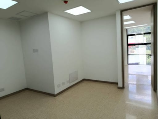 Consultorio en arriendo en San Diego, Medellín, 33 m² · foto 3 de 10